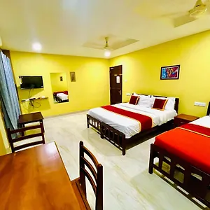 Madaparambil Residency Hotel